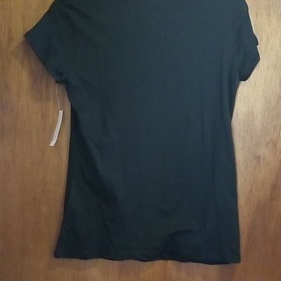 NWT BLACK T WITH RED ACCENTS.  SZ S - Picture 4 of 5